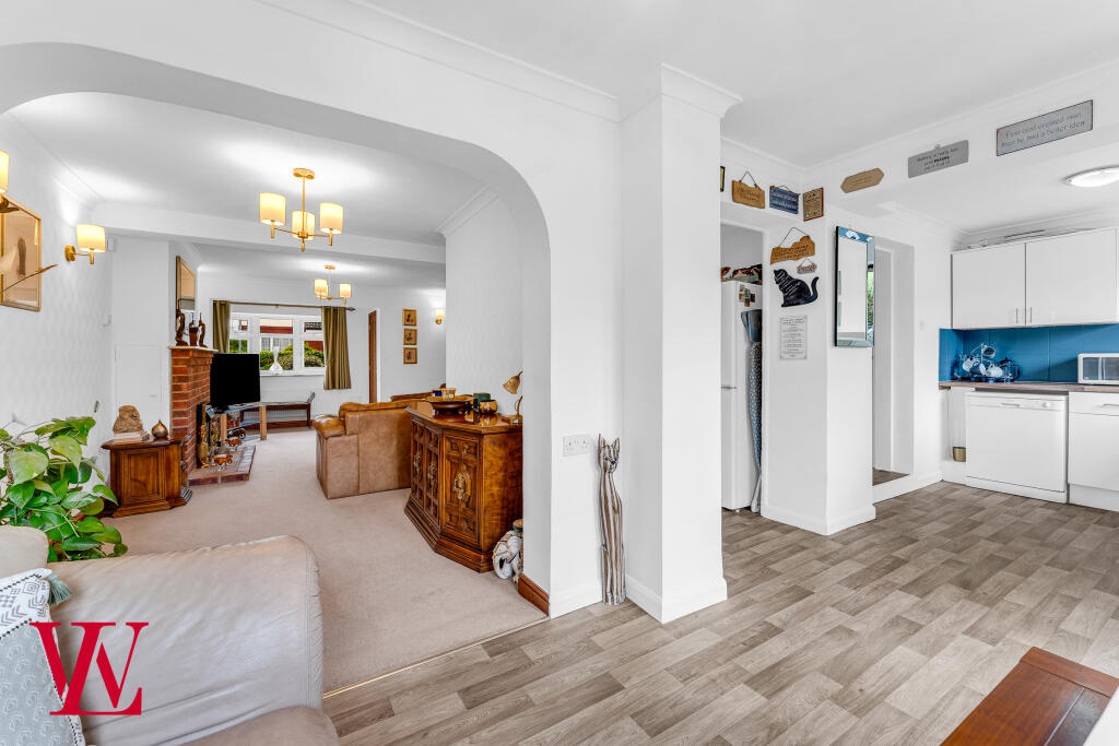 Kitchen / Living Room