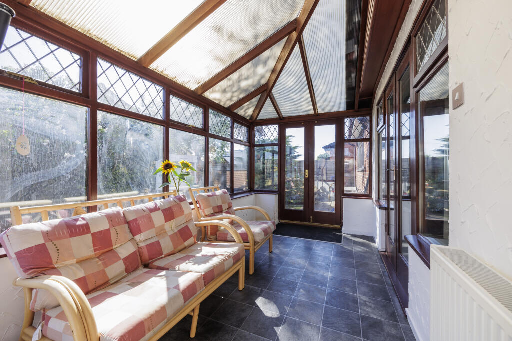 21 Longton avenue-35