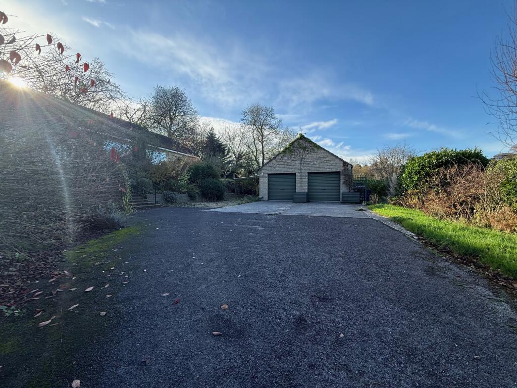 Double Garage &amp; Parking