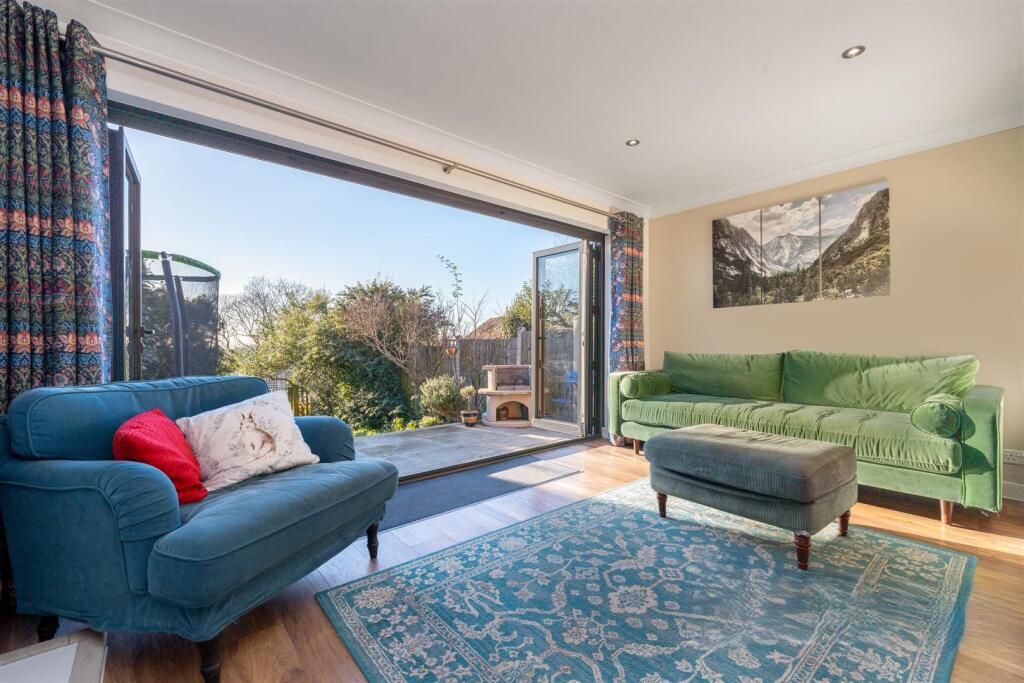 45 Arabia Close_0016.jpg