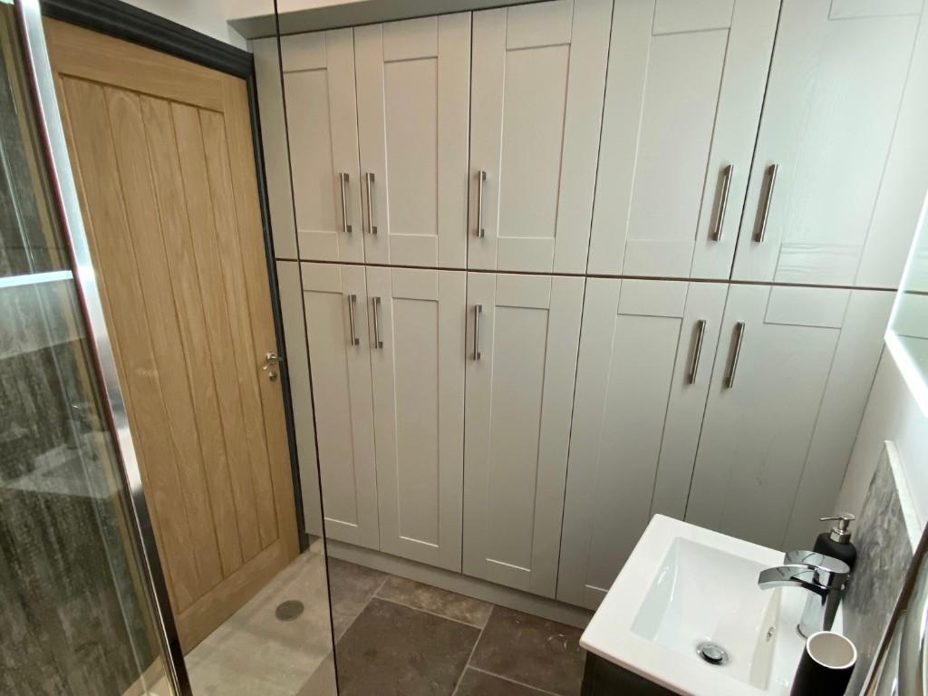 BATHROOM 2 &amp; UTILITY
