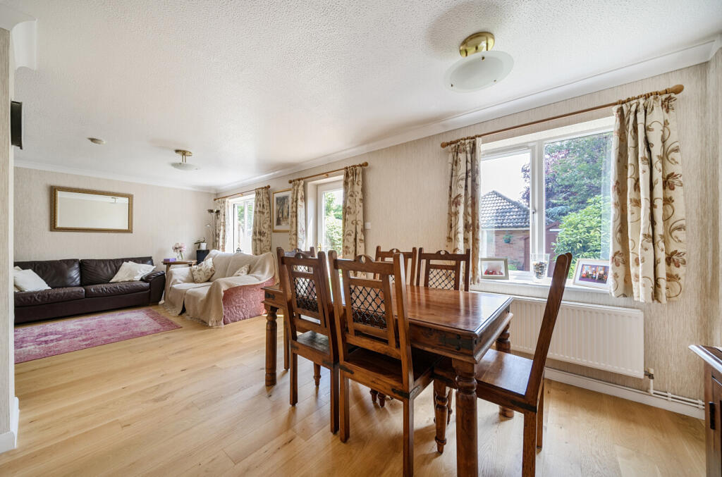 1306169-8-684c059...