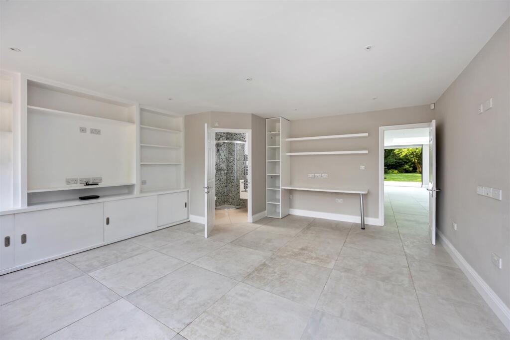 Warren Drive, Tudor House-015.jpg