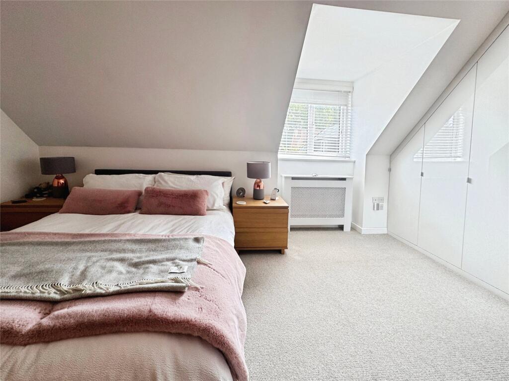 Ample Wardrobe Space