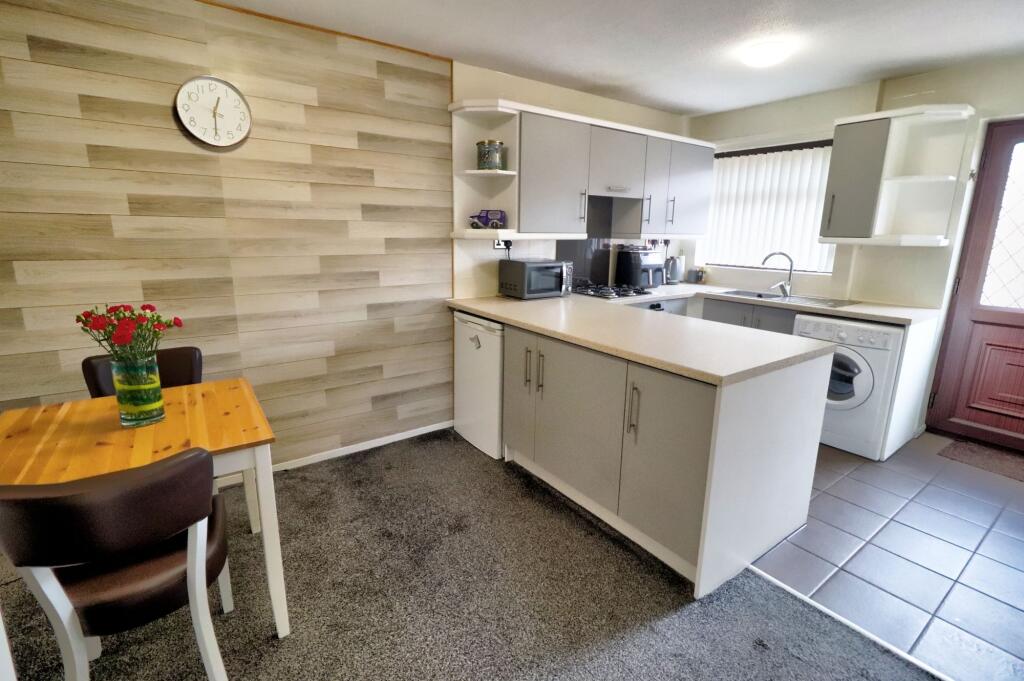 Kitchen/Dining Room/Lounge