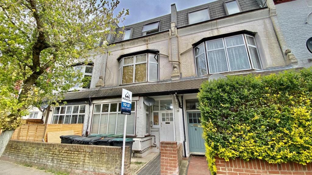 Hampden Road, N8