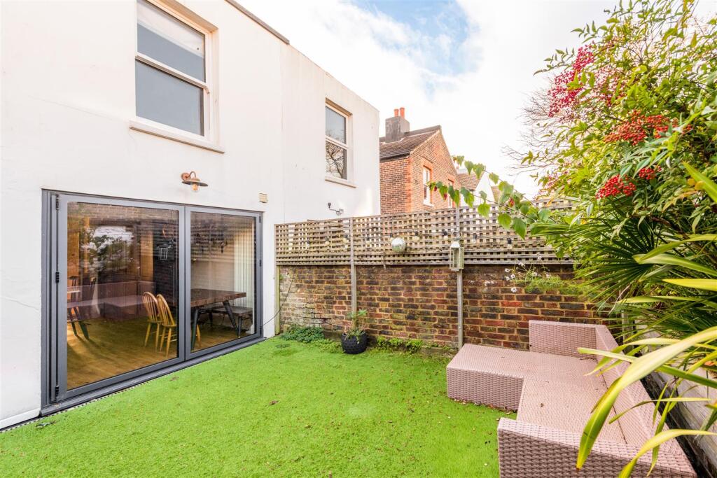 67 Ashford Road-35.jpg