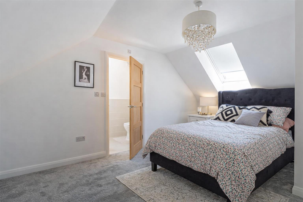 bedroom 6.png