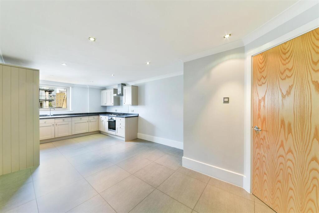 DUNBAR WHARF, 12-10.jpg