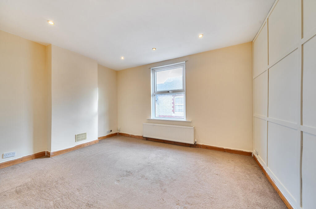 1388756-6-69492dd...