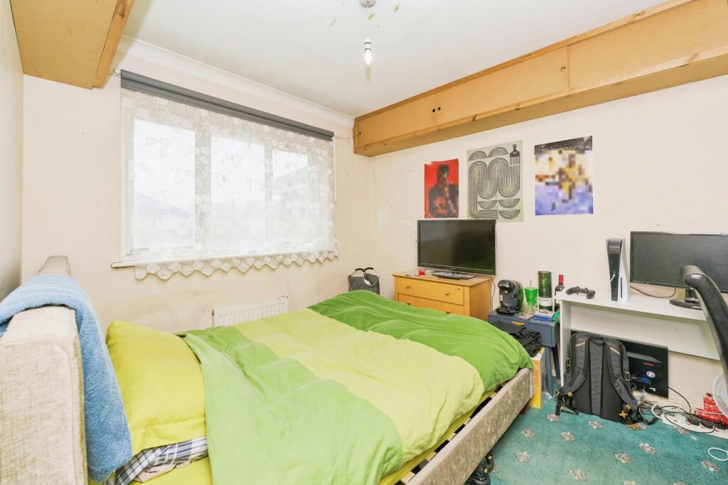 1597628_23 2024-04-27 19_15_29