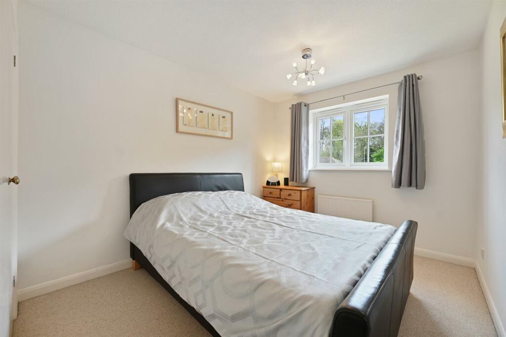 Bedroom 2.jpg