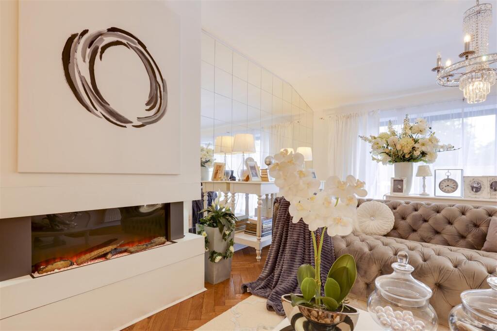 Fireplace.JPG