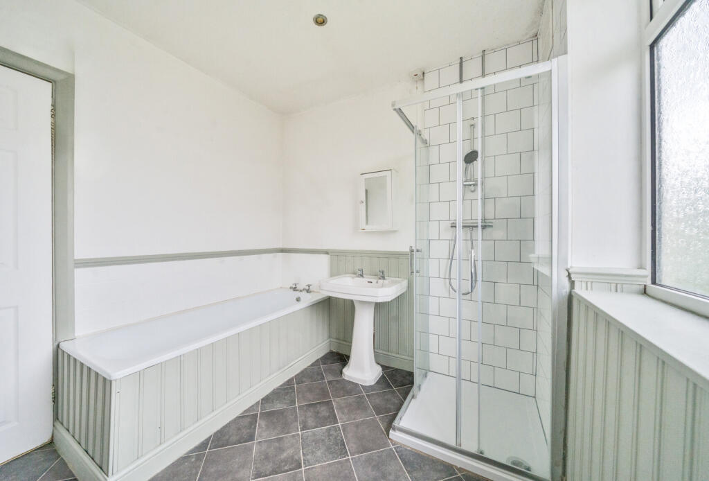 1364874-19-68e906...