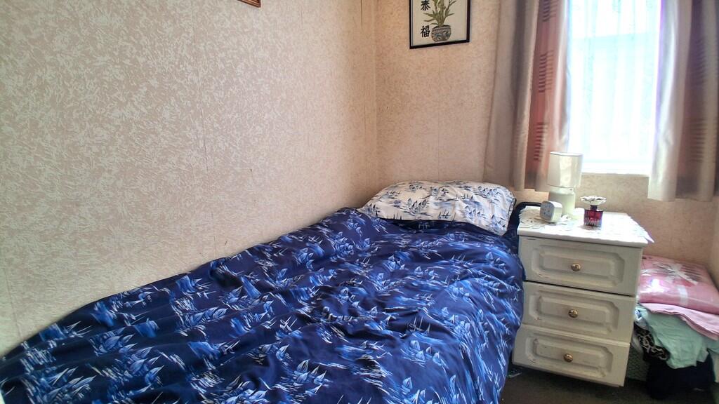 bed 2