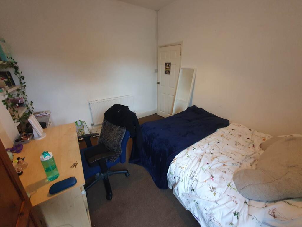 Bedroom 4 Reverse