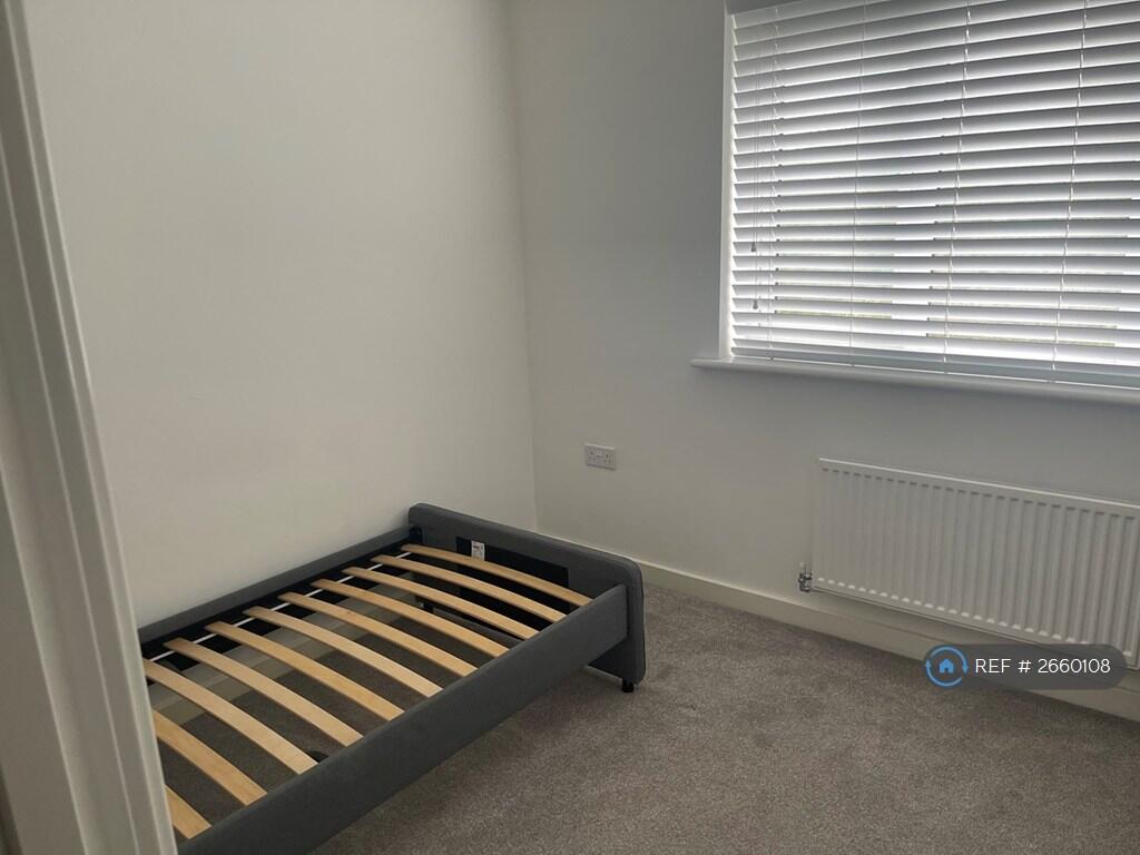 1st Double Bedroom
