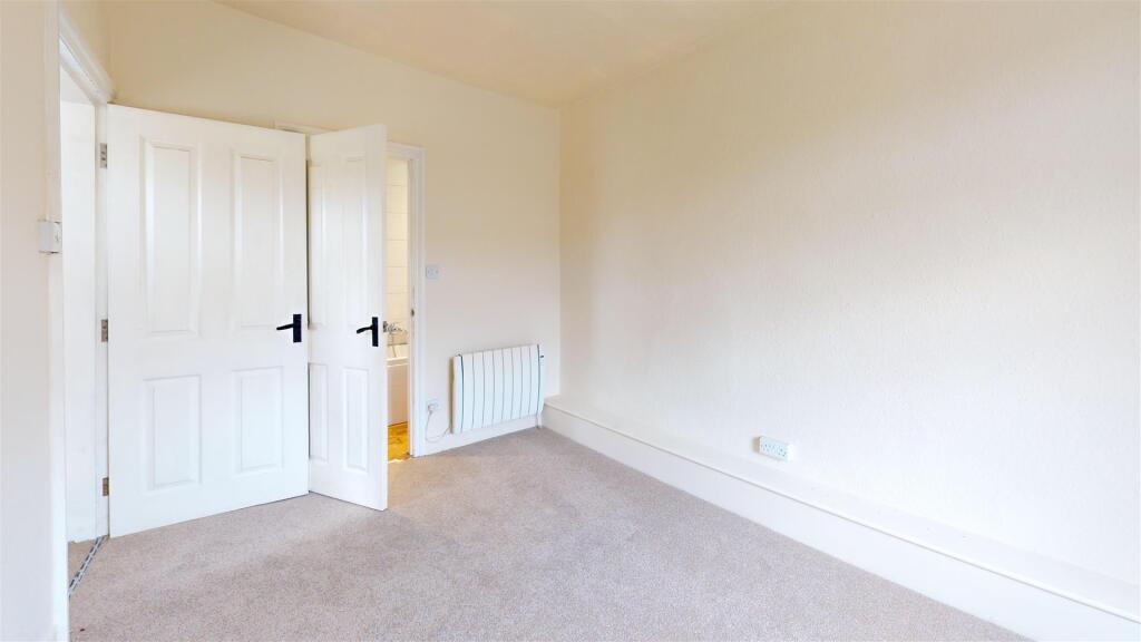 Water-Street-Bedroom.jpg