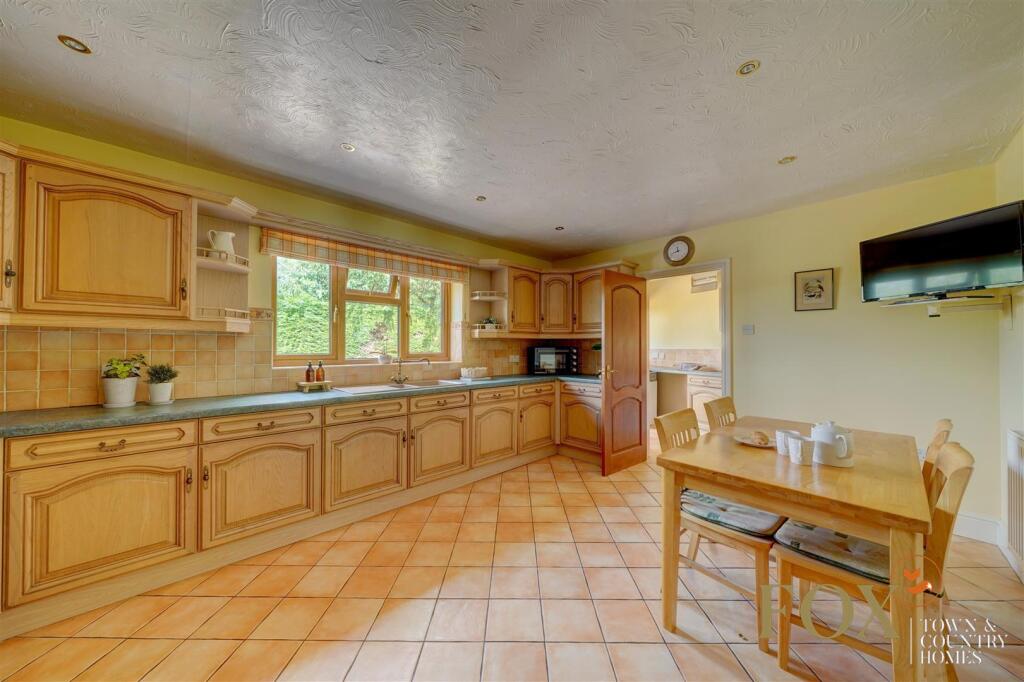 Valley Views (47).jpg