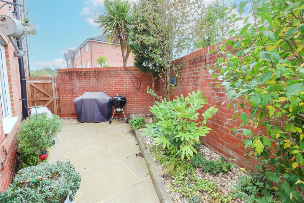 Side Garden Area