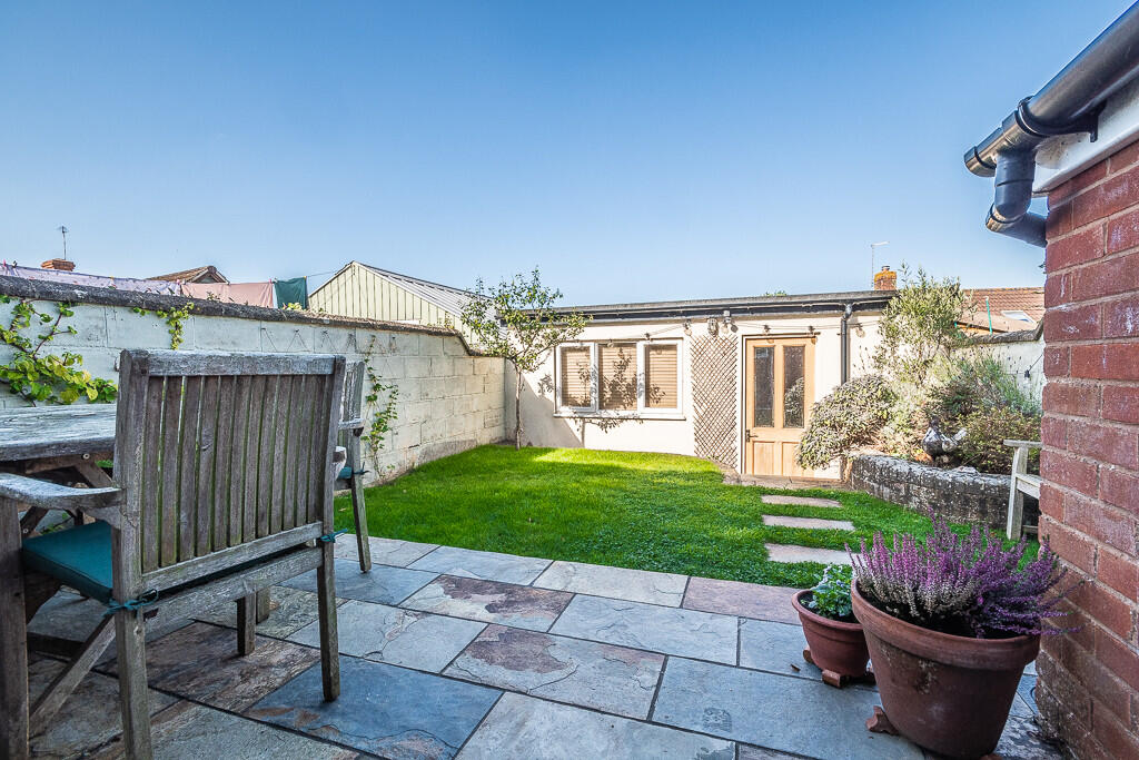 42 Retreat Road -...