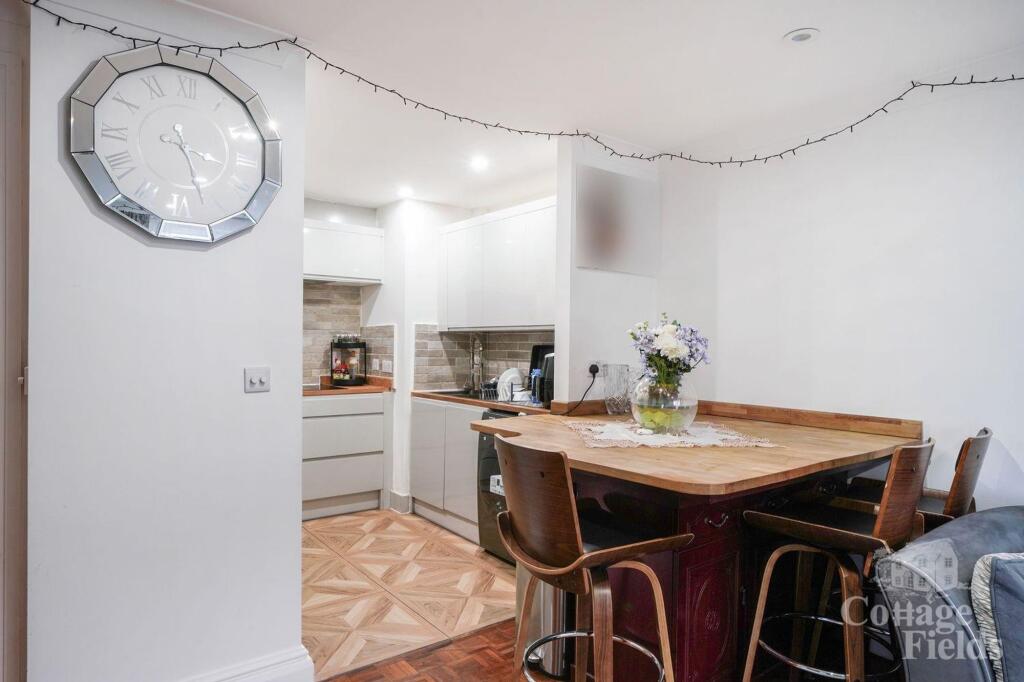 Flat 13, Geary Court - 8BoE21LXhlhU0bGJOxPu - Copy.jpg