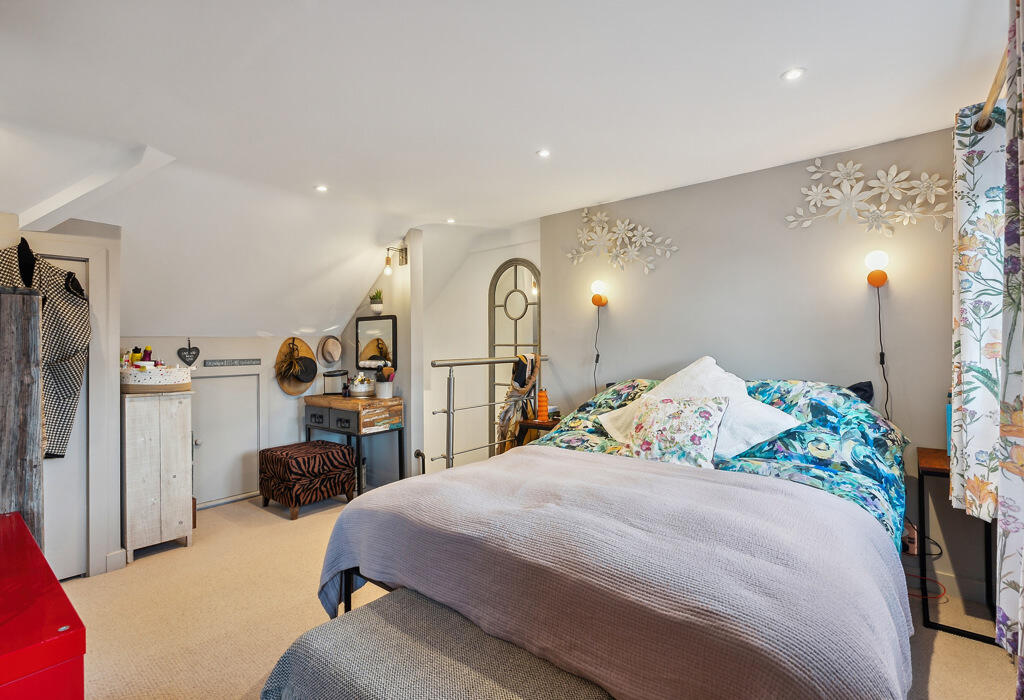 Bedroom 1 Layout Option 2