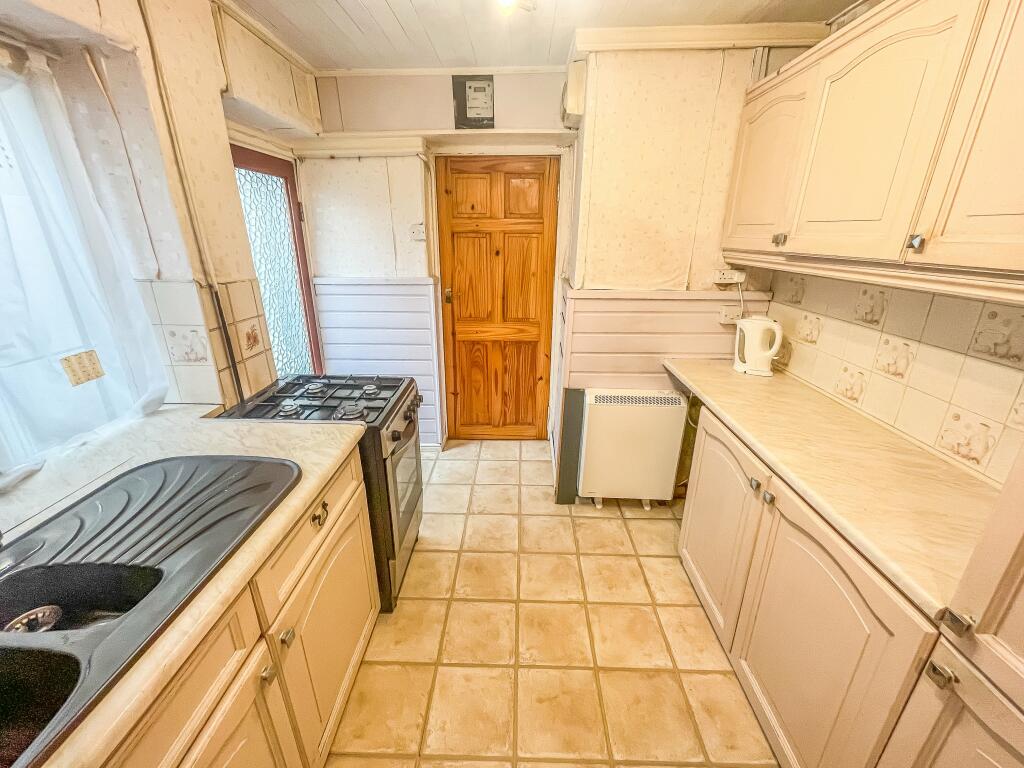 Kitchen2