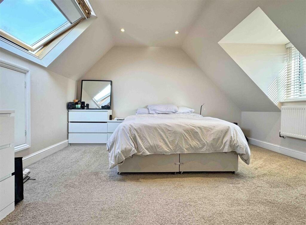 Bedroom 3.jpg