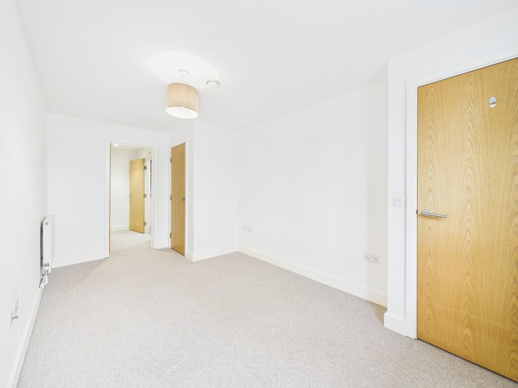 CAM02089G0-PR0577...