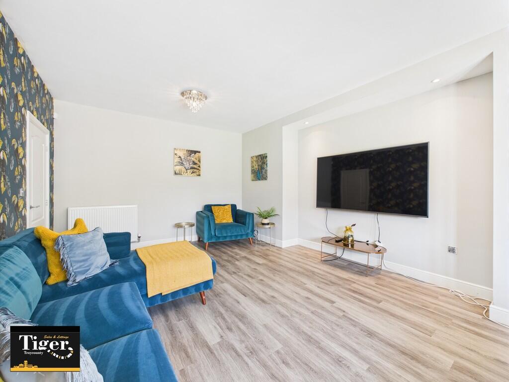 CAM03440G0-PR0373...