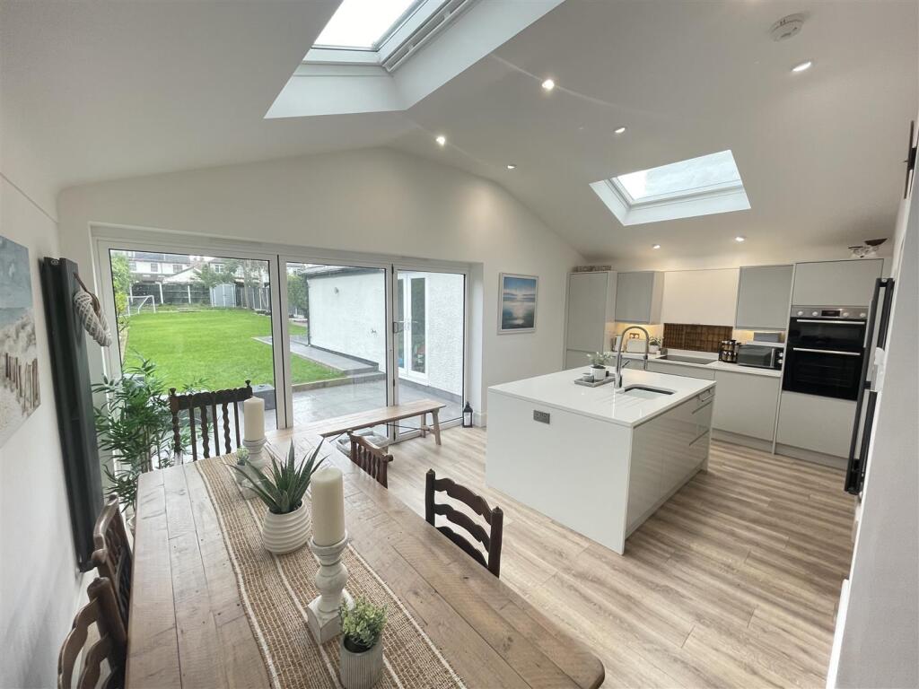 Photo 15-09-2025, 16 34 58.jpg