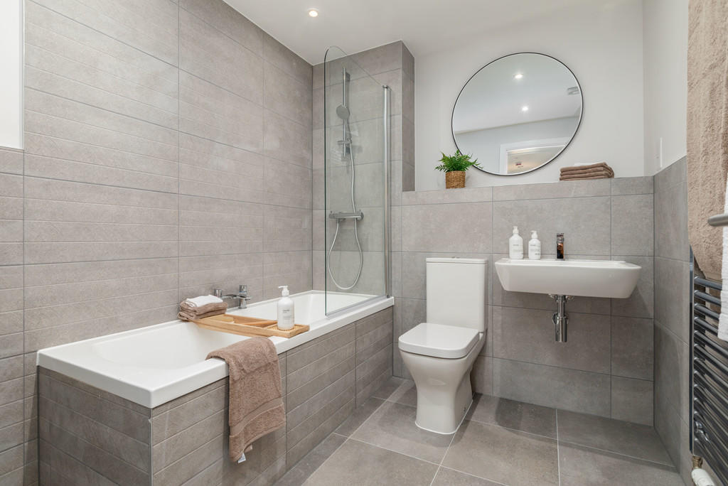 Family bathroom s...