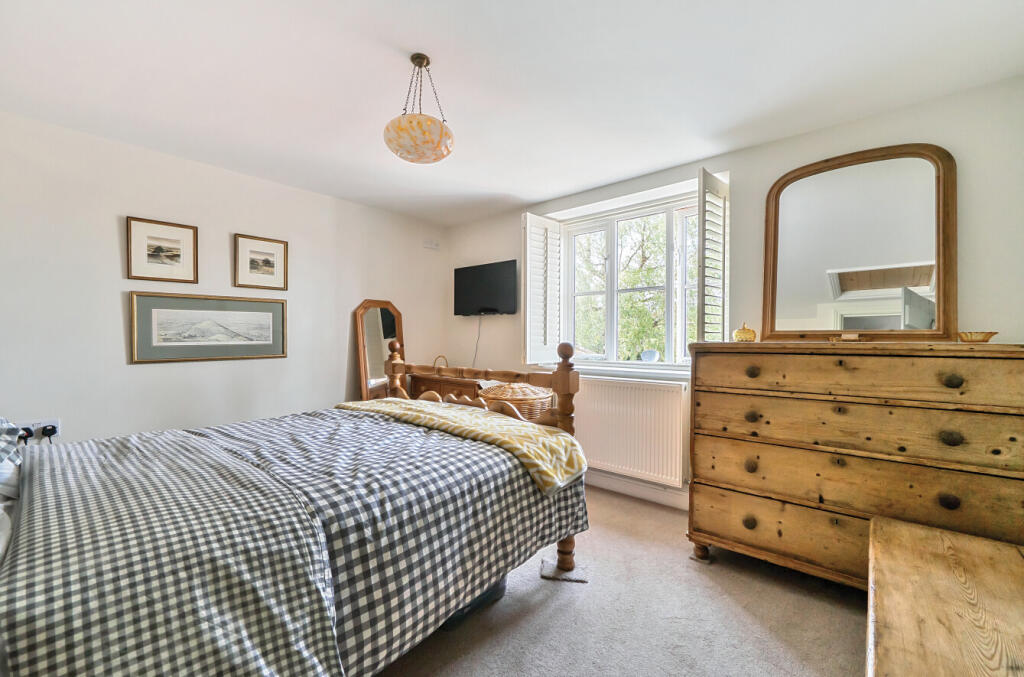 1320764-28-687537...