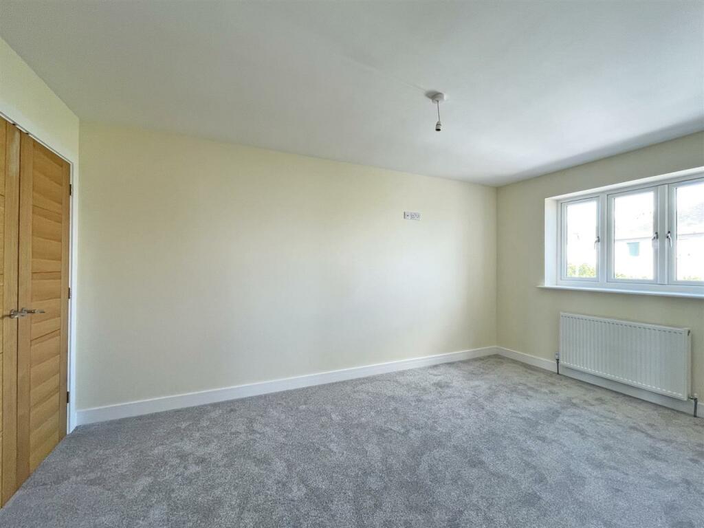 Higher Efford Road 54 - Bed 2.jpg