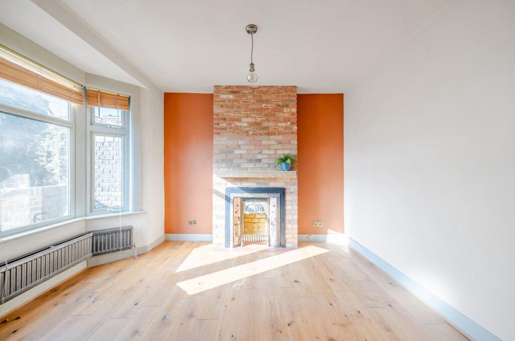 Reception/Living Area