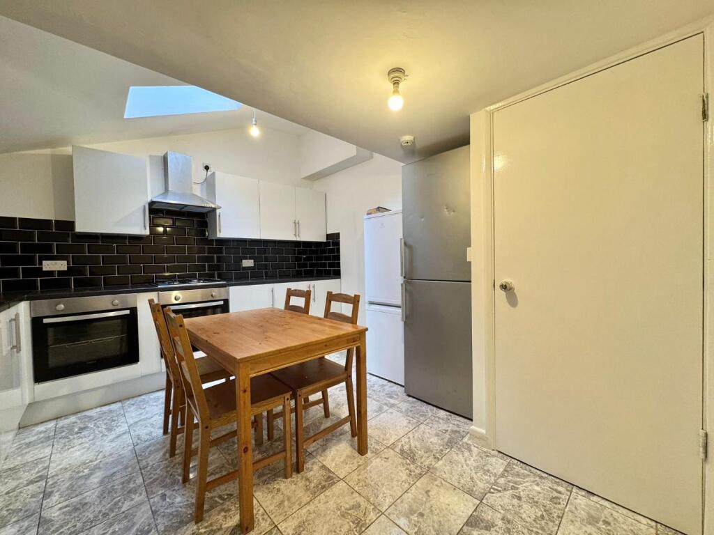 WhatsApp Image 2024-10-24 at 14.31.34.jpeg