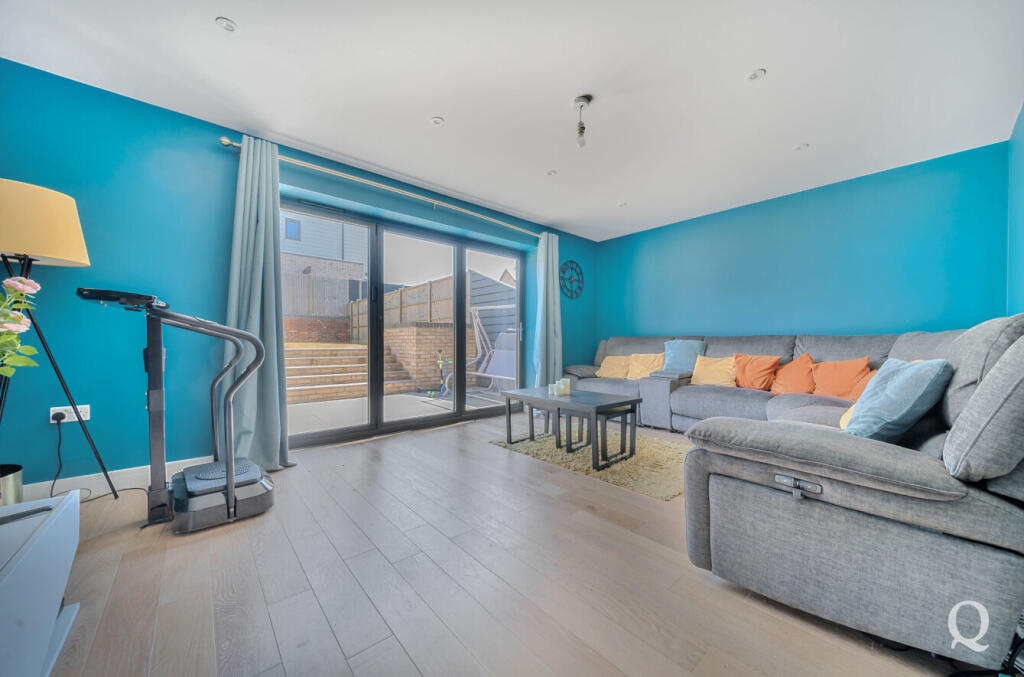 11e8a7ec-8b66-47a...