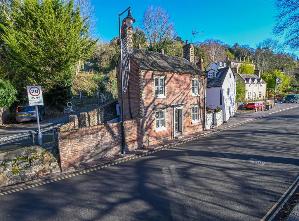 18 The Wharfage-12.jpg