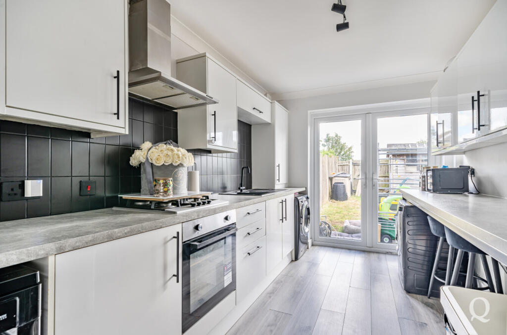 6189a4bd-c8f2-444...