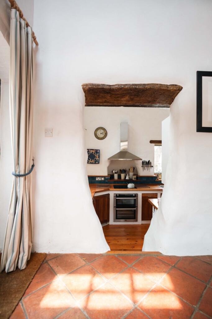 297374 - 6 Sherbourne Lane, Lyme Regis_Inigo-50...