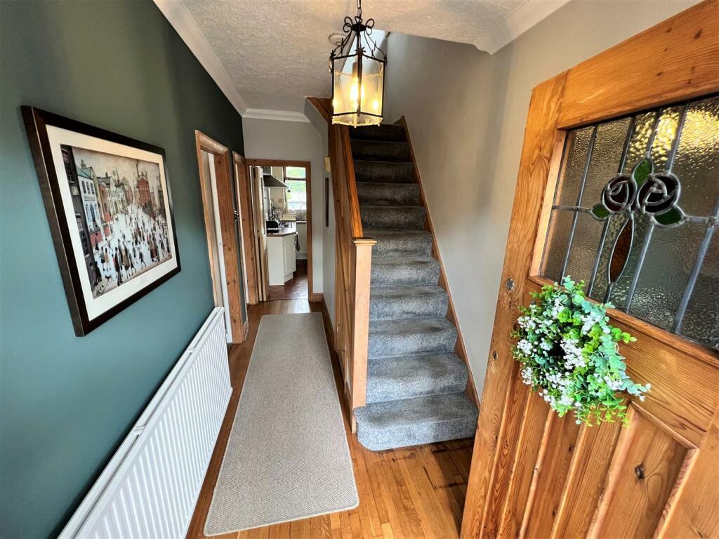 Entrance Hall.JPG