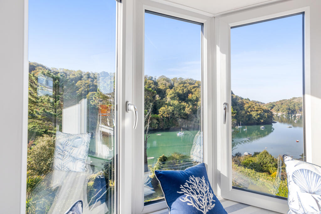 A29 - Flat 1 Heron Creek, Newton Ferrers - 250929