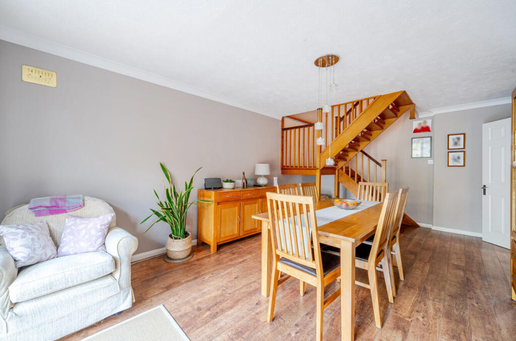 1384025-28-69259d...