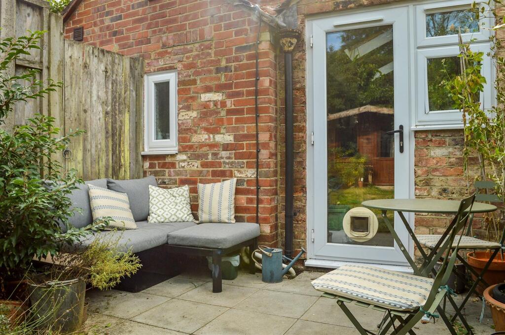 2 Grahams Cottage-22.jpg