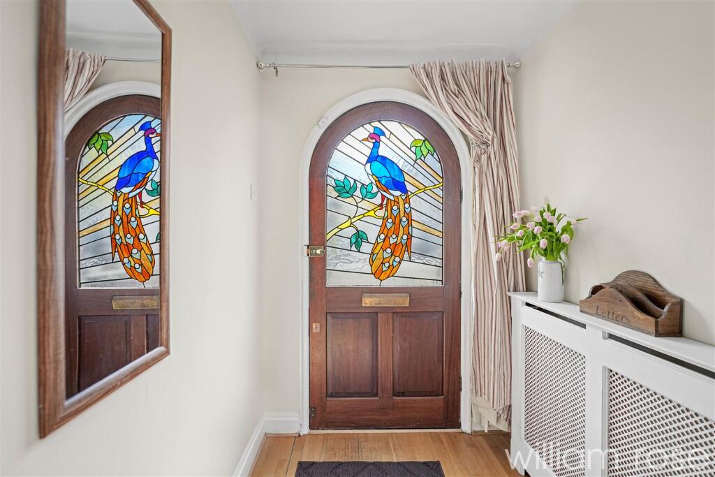 _AKP3615.jpg