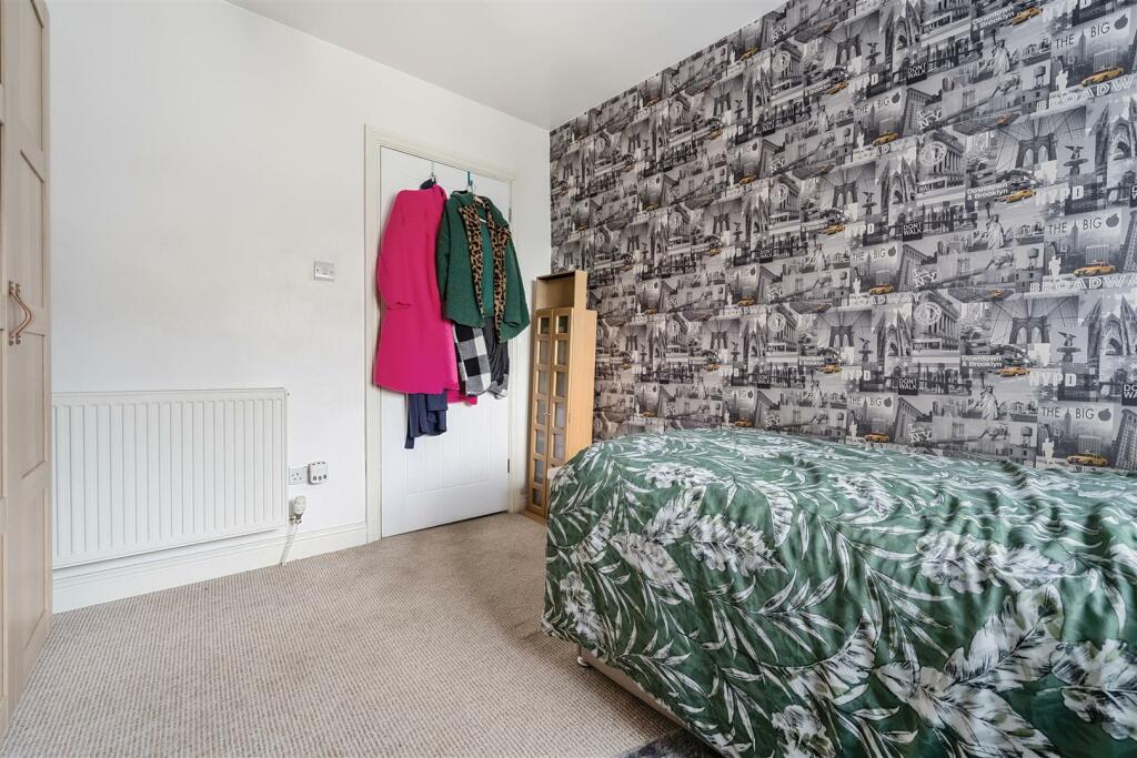 BEDROOM 3