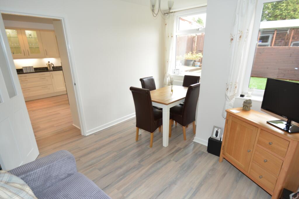 DINING ROOM/DAY ROOM