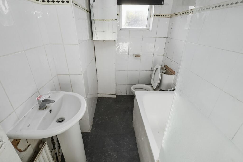 58A Herga Road, Harrow, HA3 5AS