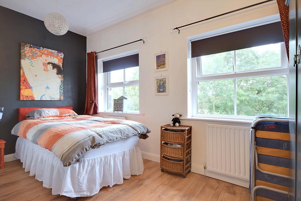 17 Cookson EweMove Brighouse (2)